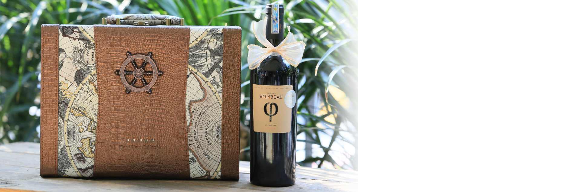 Set Rượu Vang Pháp Côtes du Roussillon Villages Phi kèm Hộp da bản đồ